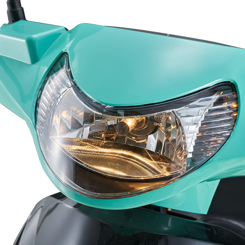 奔腾光阳轻便紧凑型50cc汽油踏板摩托车